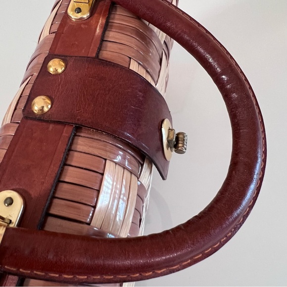 PURSE | Brown, tan & gold checkered basket woven medium box spring hand purse - Picture 3 of 16